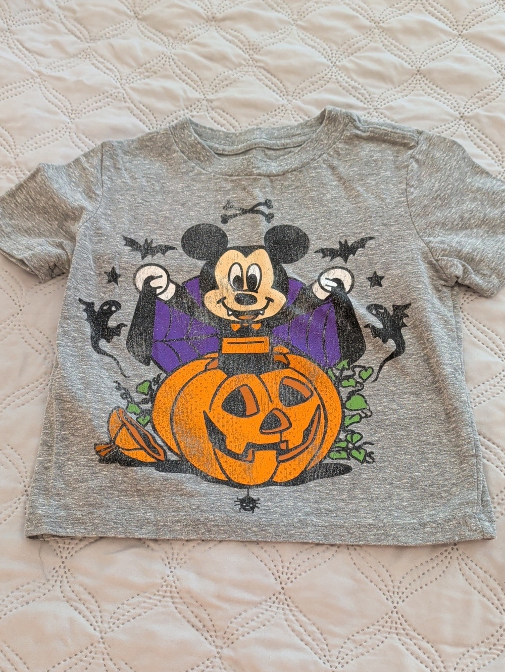 EUC Mickey Mouse Halloween Tshirt - 2t